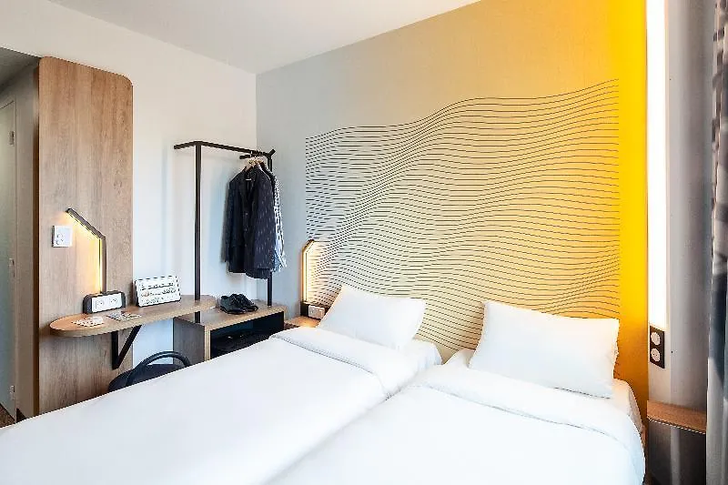 Paris Gennevilliers Asnieres Hotel Villeneuve-la-Garenne